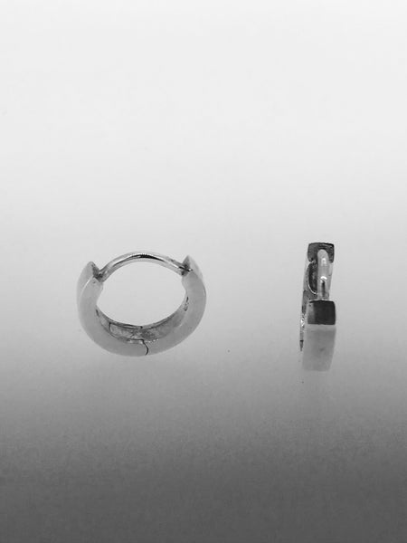 Silver huggie hoop earrings