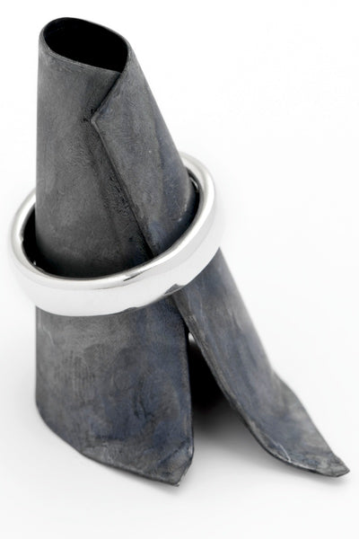 Silver flat semi court bands