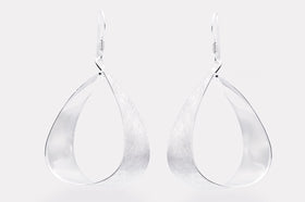 Hanging curve sterling silver drop earrings